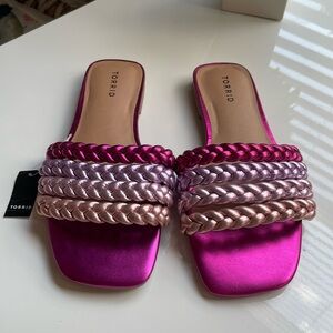 TORRID HOT FUSCHIA MULTI BRAIDED SLIDES SIZE 9.5 W